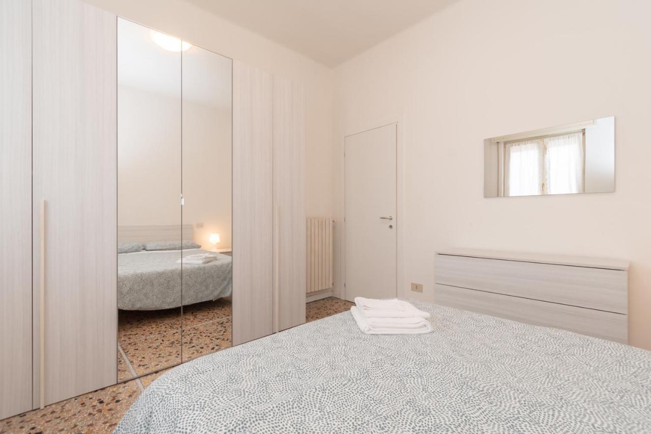 Appartamento Ospedale Civile 3 - F&L Apartment Брешія Екстер'єр фото